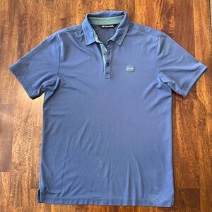 Excellent condition Travis Mathew polo shirt, size M